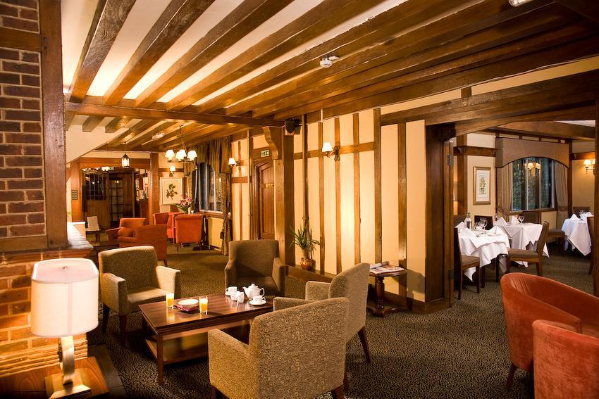 Cisswood House Hotel Horsham Ngoại thất bức ảnh