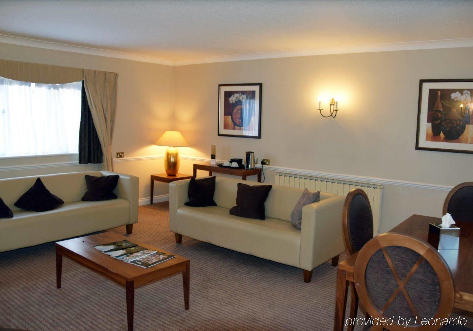 Cisswood House Hotel Horsham Ngoại thất bức ảnh